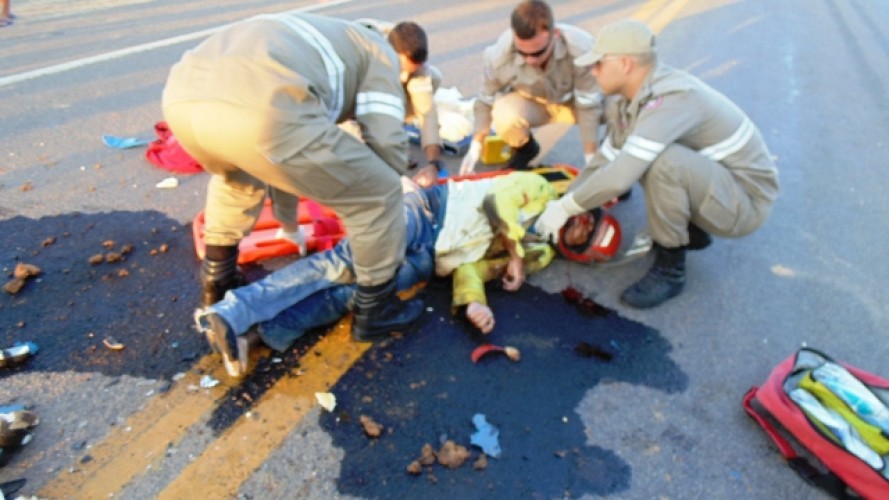 Acidente na estrada do Pontal leva “Zé do Queijo” para o hospital, em estado grave