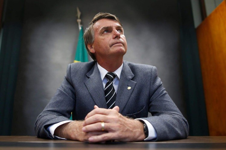 Bolsonaro, 38º presidente do país, toma posse na tarde desta terça