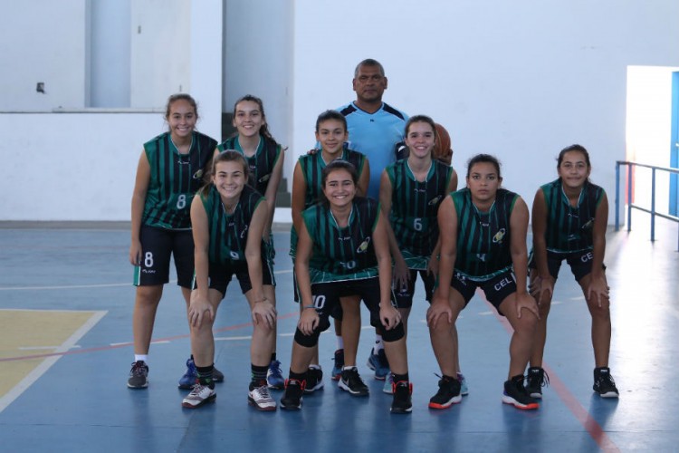 Cooperativa é campeã do basquete feminino dos Jogos Escolares - fase municipal 