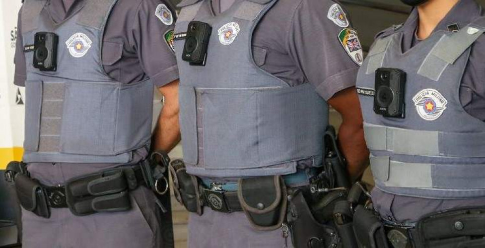 Es Planeja Colocar C Meras Nos Uniformes Dos Policiais Site De Linhares