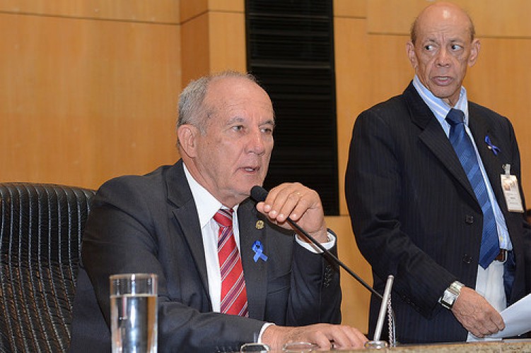 Luiz Durão quer se afastar de Nozinho Correa para tentar disputar a Prefeitura em 2016