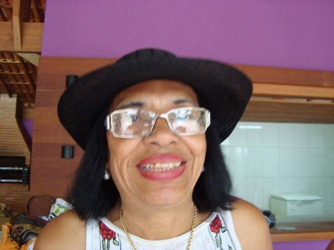 Luto: Linhares perde a professora Ruth Soares Ambrosio 