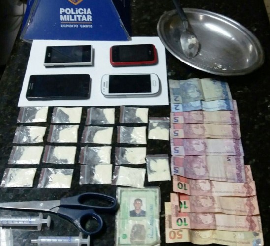  Mulher é detida com 18 papelotes de cocaína escondidos na calcinha em Bebedouro