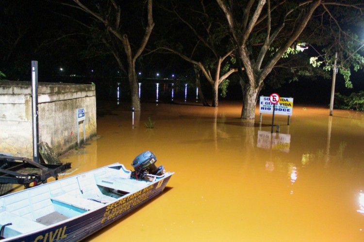 Nível do Rio Doce começa a cair nesta quarta-feira (29), informa Defesa Civil Municipal de Linhares