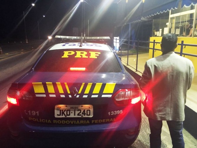 Pastor é preso pela PRF, em Linhares, por crime de peculato na Prefeitura de Cariacica
