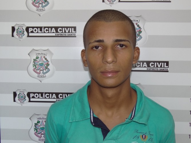 PC prende jovem de 20 anos acusado de várias mortes em Linhares e comparsa de Andrezinho da Junal