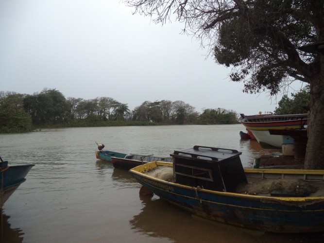 Pescador de Linhares obtém o direito de receber auxílio financeiro da Renova e Samarco