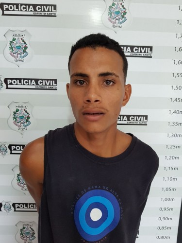 PM prende suspeito de matar jovem em frente a boate na Rua da Conceição