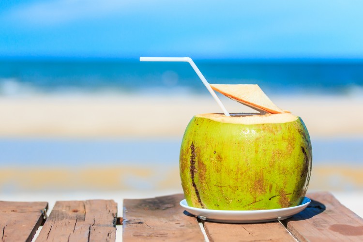 Preços do picolé e da água de coco vão liderar alta no próximo verão