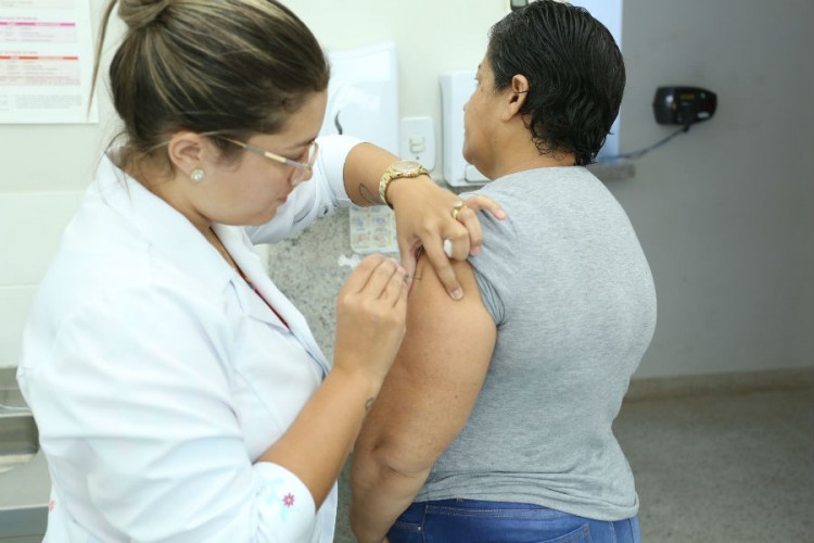 Prefeitura fortalece equipe médica da unidade de saúde do bairro Santa Cruz 