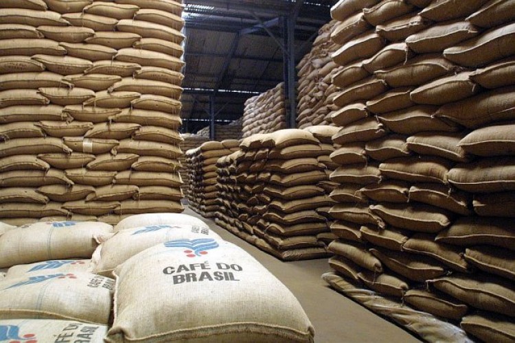 Produtora rural de Rio Bananal fica sem 20 sacas de café após ação de bandidos em S10 branca