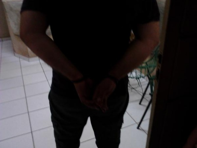 Suspeito de praticar furto no Três Barras é preso em flagrante por policiais civis de Linhares