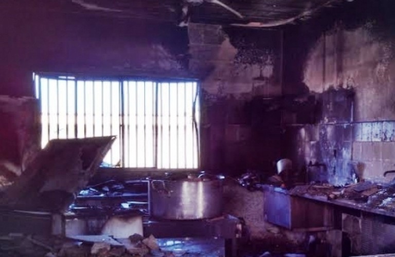 Vítimas da explosão de gás na Escola Caboclo Bernado seguem internadas