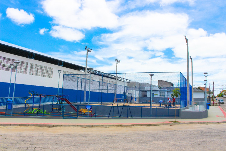 Complexo de Esporte e Lazer do bairro Aviso é aberto para a comunidade