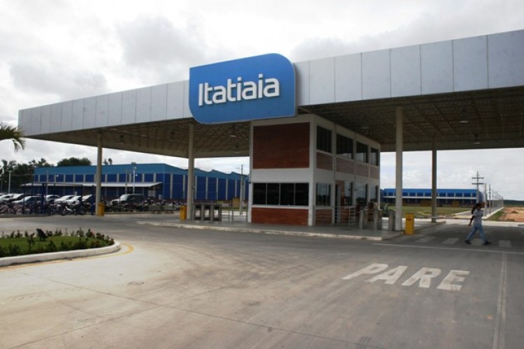 Diretor-presidente da Itatiaia desmente boatos sobre fechamento de indústria em Sooretama 