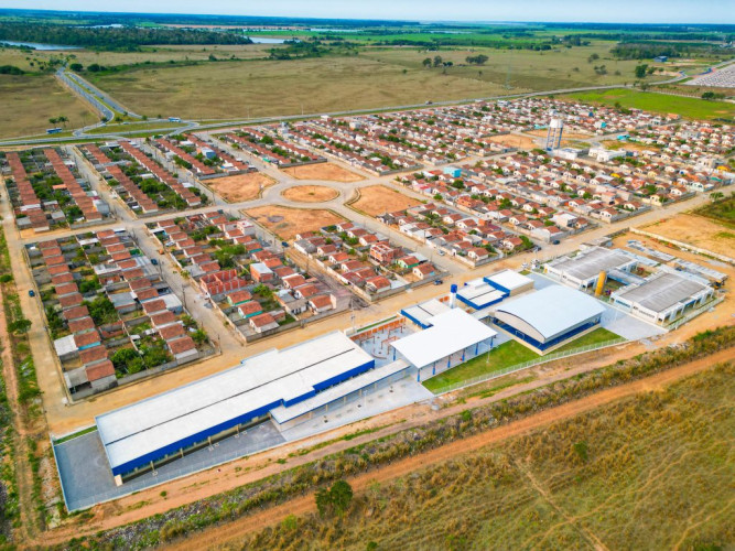 Emef Jocival Marchiori: Linhares ganha nova escola de ensino fundamental no Residencial Rio Doce