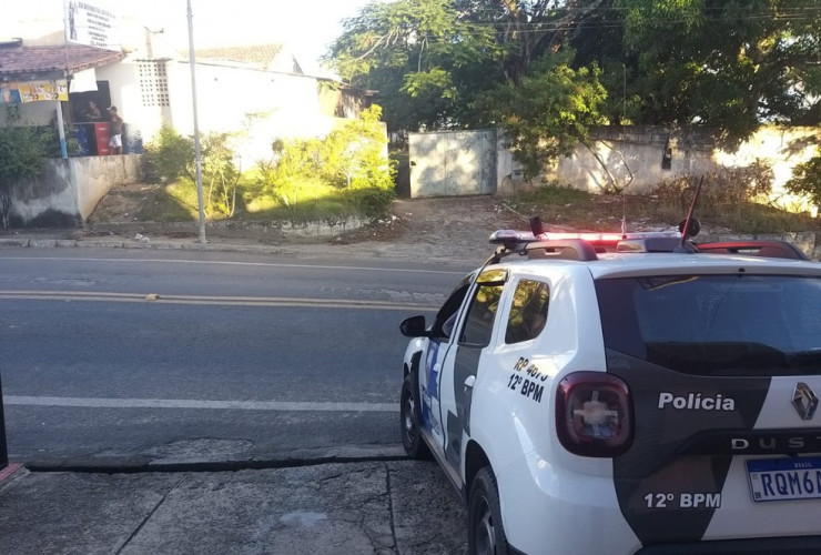 Homem em situação de rua é morto com golpes de facão no centro de Linhares