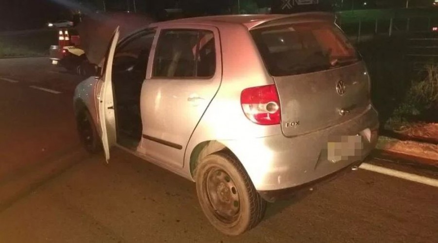 Homem leva mulher grávida ao hospital com carro roubado e é preso em Linhares