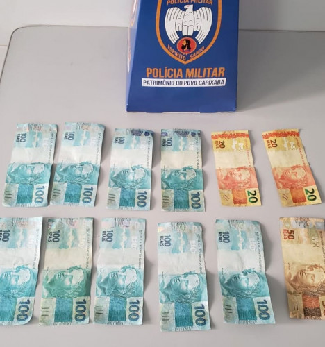 Indivíduo é detido após fazer compras com dinheiro falso em Sooretama