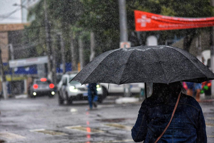 Linhares recebe alerta de acumulado de chuva de até 50 mm/dia