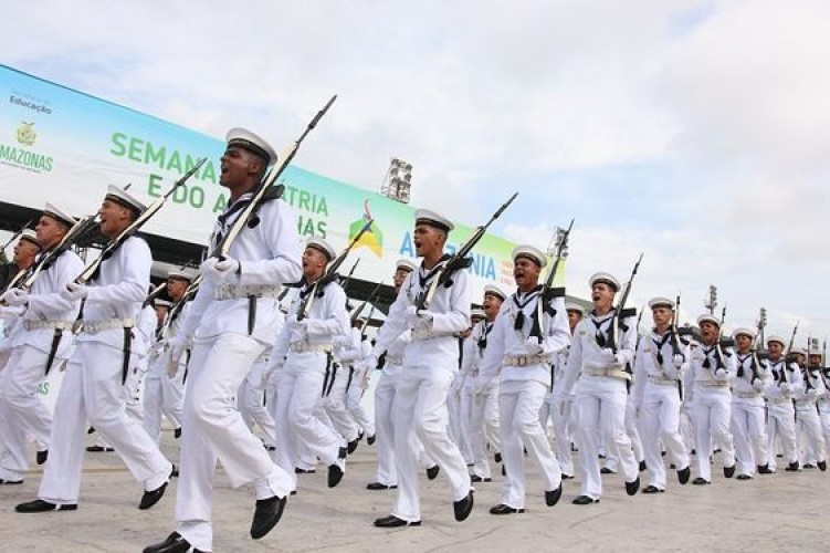 Marinha abre 900 vagas para aprendizes-marinheiros