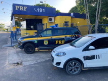 Mulher agredida pede ajuda em posto da PRF e marido é detido em Linhares   