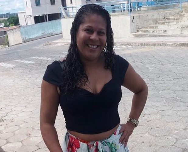 Mulher de 38 anos morre e filha de 13 anos fica gravemente ferida em acidente na estrada do Pontal  