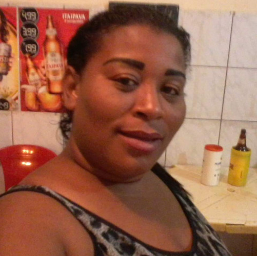 Mulher é morta a tiros dentro de bar no Interlagos