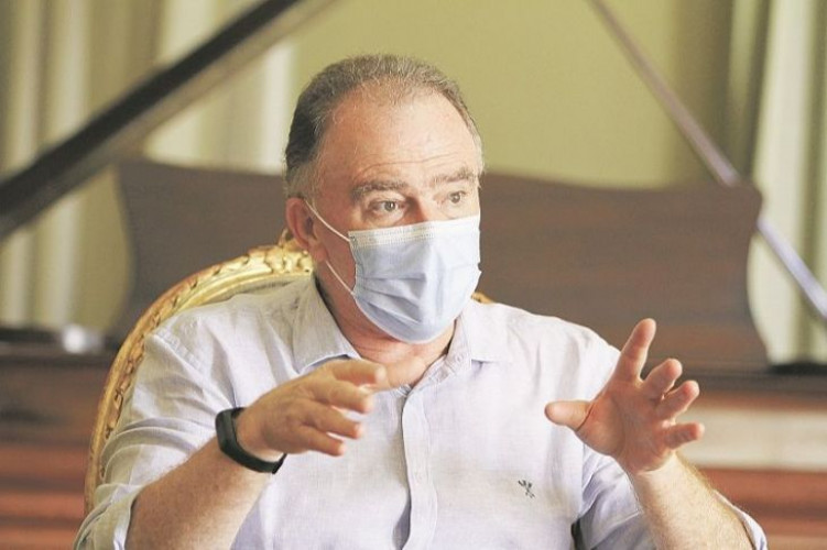 "Não teremos lockdown no Estado", afirma governador Renato Casagrande