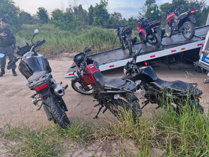 Polícia de Linhares recupera 6 motos roubadas de concessionária no bairro Conceição