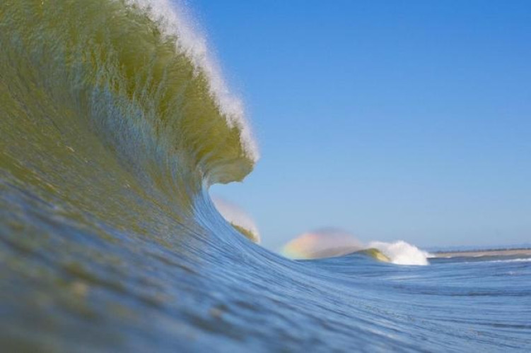 Regência agora é Reserva Nacional de Surfe