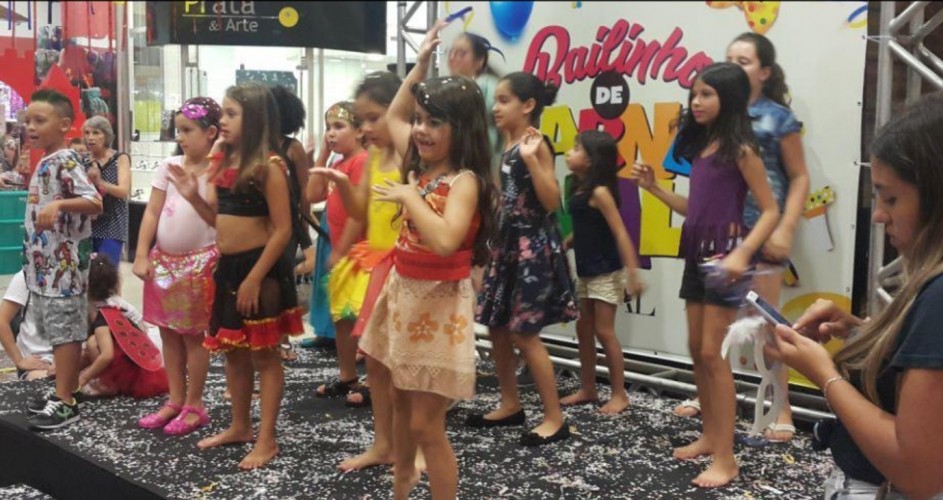 Shopping promove  Bailinho de Carnaval gratuito para a criançada 