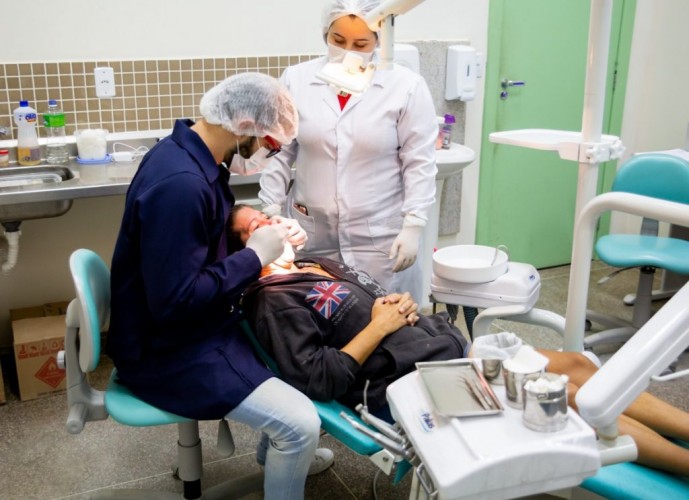 Unidade de Saúde do Planalto passa a oferecer tratamento odontológico em horário estendido