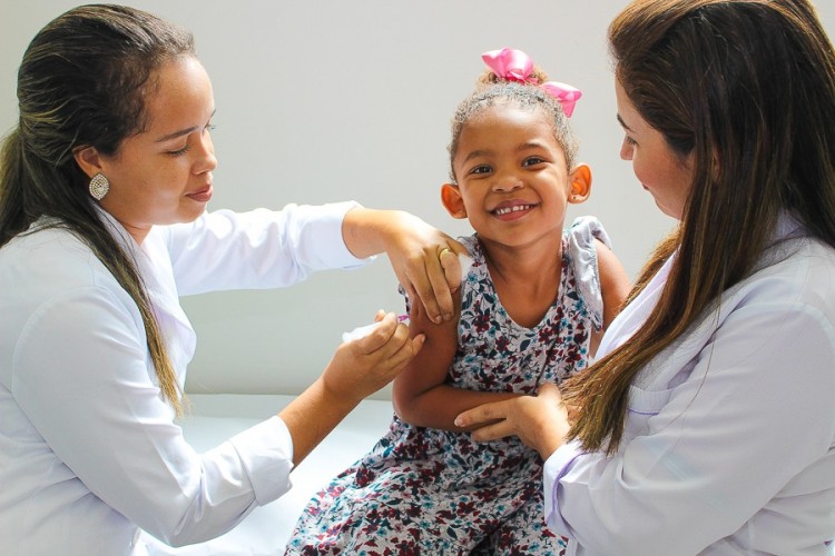 Vacinação contra o sarampo segue em todas as unidades de saúde de Linhares